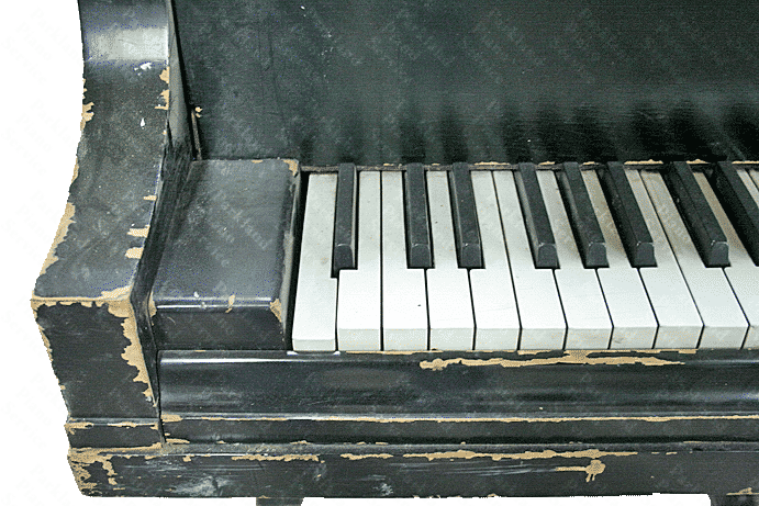 Grand piano before rebuilding